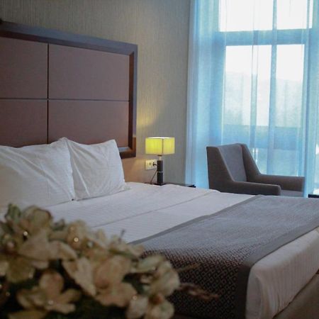 Hotel Blanca Resort & Spa Власич Экстерьер фото