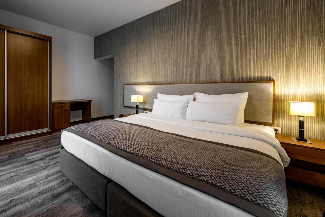 Hotel Blanca Resort & Spa Власич Экстерьер фото